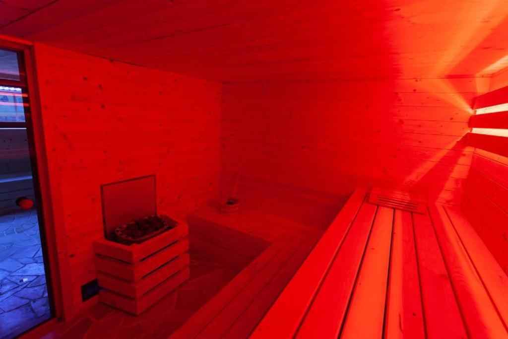 Casa Belcin Spa&Retreat Buşteni エクステリア 写真