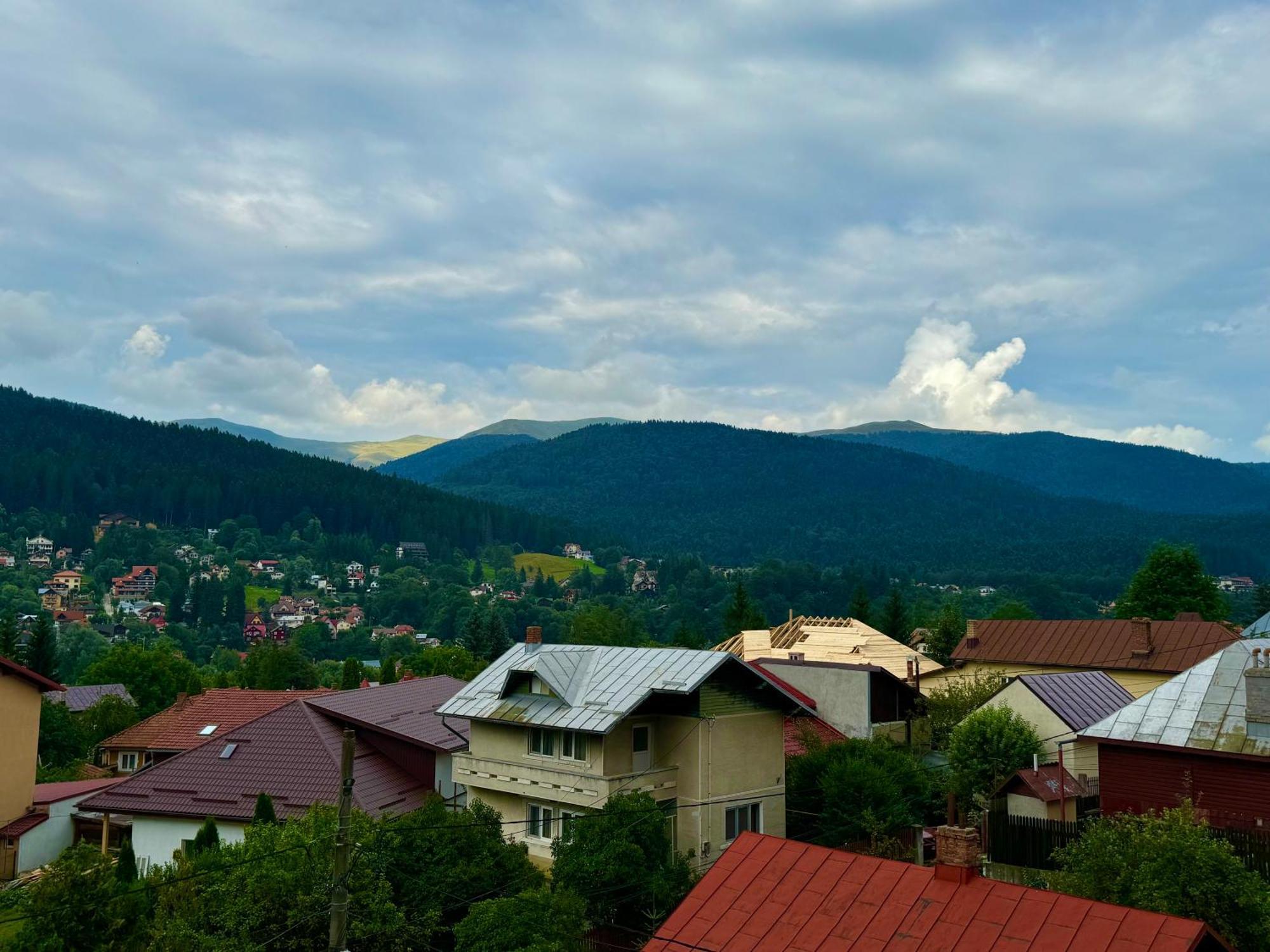 Casa Belcin Spa&Retreat Buşteni エクステリア 写真