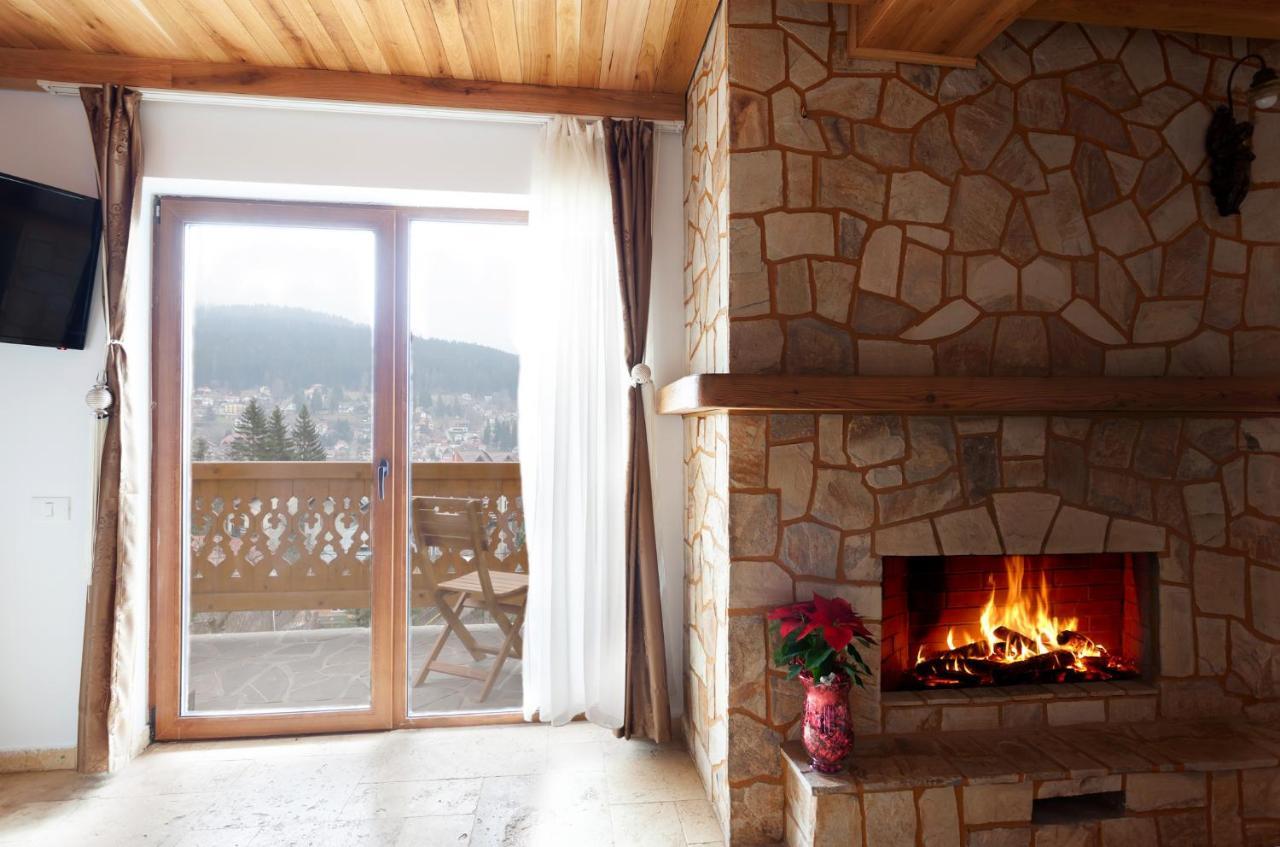 Casa Belcin Spa&Retreat Buşteni エクステリア 写真